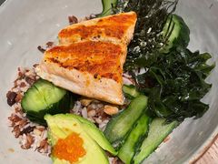 煎三文鱼配野米-Wagas沃歌斯(大学路店)