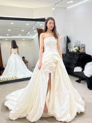 -纯色时光婚纱艺术馆WHITE
