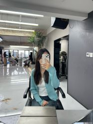 -宫铭烫发染发接发店