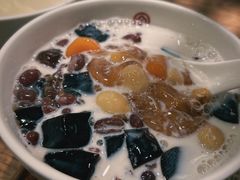 -彬媽糖水(侨鑫国际店)