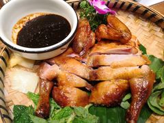 -老滇山寨•云南特色菜•地方菜•民族风情歌舞表演(金碧店)