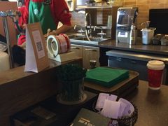 星巴克(东方商厦店)-星巴克(无锡东方商厦店)