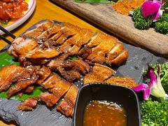 纳西烤山猪-觅山云南菜(泊富ICITY店)