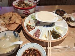 -怪噜范·老贵阳街头名小吃(数博万达店)