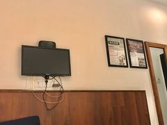 -拖板鞋咖啡旅行酒店(春熙路地铁站店)