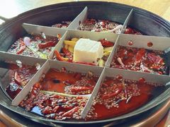 -利姐牧牛匠老火锅(兰花店)