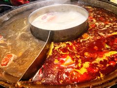 -渝涯重庆豆花老火锅(中赢国际店)