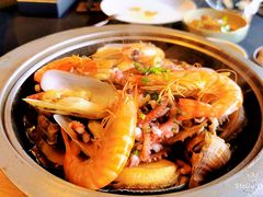 石锅原汁海鲜汇-鲁采LU STYLE(新天地店)