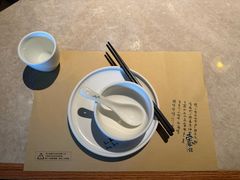 -荣小馆(椒江青悦城店)
