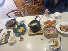 -乜都得港式茶楼(天贵路店)