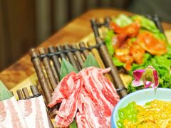 -明洞阿姨·韩式酱蟹烤肉·创意料理(三元桥店)