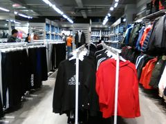 -五环Outlets(高新工厂店)