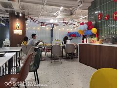 -萨卡屋亲子乐园·餐厅(龙山万物工场店)