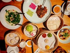 -乐忻皇朝(上海中心大厦店)
