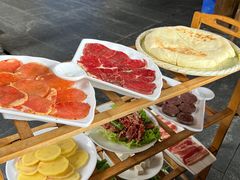 -有一锅·野生菌黑山羊腊排骨火锅(古城北门店)