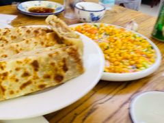 -溢心园香河肉饼总店