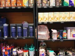 零售区-星巴克(兰州国芳百货店)