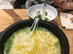 -妈妈故事米线(市府恒隆店)