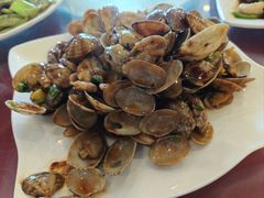 -鑫渔港海鲜本地菜·山海关浑锅(东戴河店)