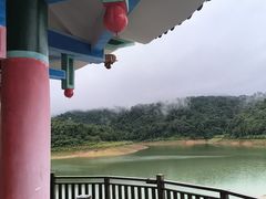 -孔雀湖生态旅游区