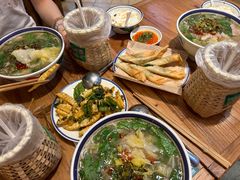 -云阿蛮云南生烫牛肉米线(奉贤路店)