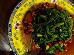 菠菜花生米-七菜馆·东北菜·蒸饺(文体路店)