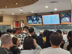 -闫家驴肉老店(华电一校店)