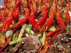 -乡土黄·鲜牛肉火锅·小龙虾(兴业街店)