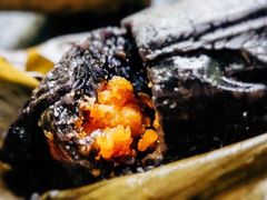 乌米蛋黄肉粽-金太粽(上海弄堂第一粽店)