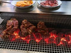 -马路牙子烧烤音乐酒馆(望京店)