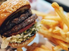 -The Habit Burger Grill 哈比特汉堡(复兴soho店)