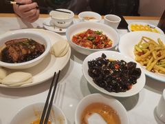 -饭橘汉江码头·乡野土菜馆(静安路店)