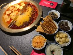 -九鼎轩脆毛肚火锅(南京东路店)