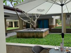 -比多罗咖啡吧(三亚海棠湾万丽度假酒店)