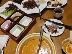 -乐忻皇朝(上海中心大厦店)