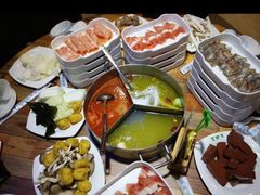 -蒙肥羊·酸汤潮牛·鲜牛肉火锅烤肉自助(岗顶店)