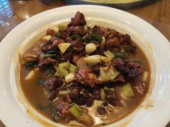 -鱼王府大酒店