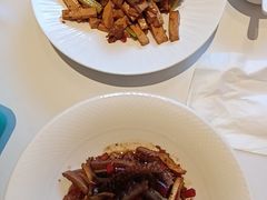 -湘阅•威海海鲜•湖南味道(华宝店)