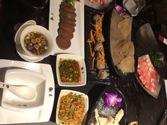 -菌自在·云南野生菌火锅(长安万达店)