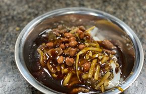 Old Friend Beef Dry Noodles