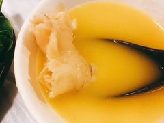 -鲜入围煮花胶鸡海鲜火锅