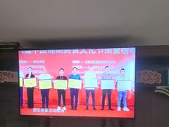 -坛宗剁椒鱼头(河西王府井店)