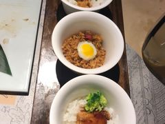 -穹六人间 people 6(岳阳路店)