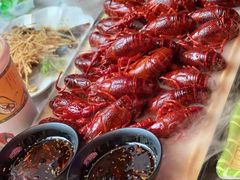 -肥肥虾庄·金牌油焖大虾(东湖欢乐谷店)