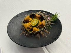 -品海楼·大连海胆锅贴馆(东港店)