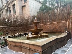 -潮一不贰·法式甜品·生日蛋糕·西式简餐(外滩店)