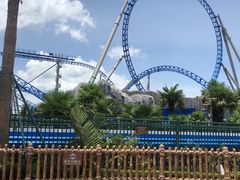 -七彩云南欢乐世界