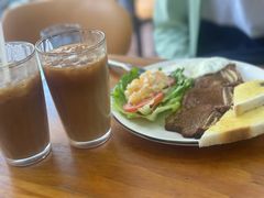 -荣晖咖啡美食(司打口店)