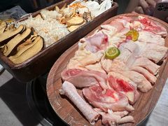 -野·大山里野生菌石锅土鸡(益田假日店)