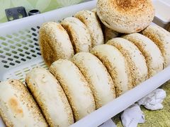 烧饼-清真喜兰老丁羊汤特色小吃